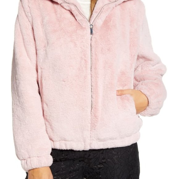 SOLD! Rachel Parcell Fur Bomber Jacket in Pink - Picture 4 of 7